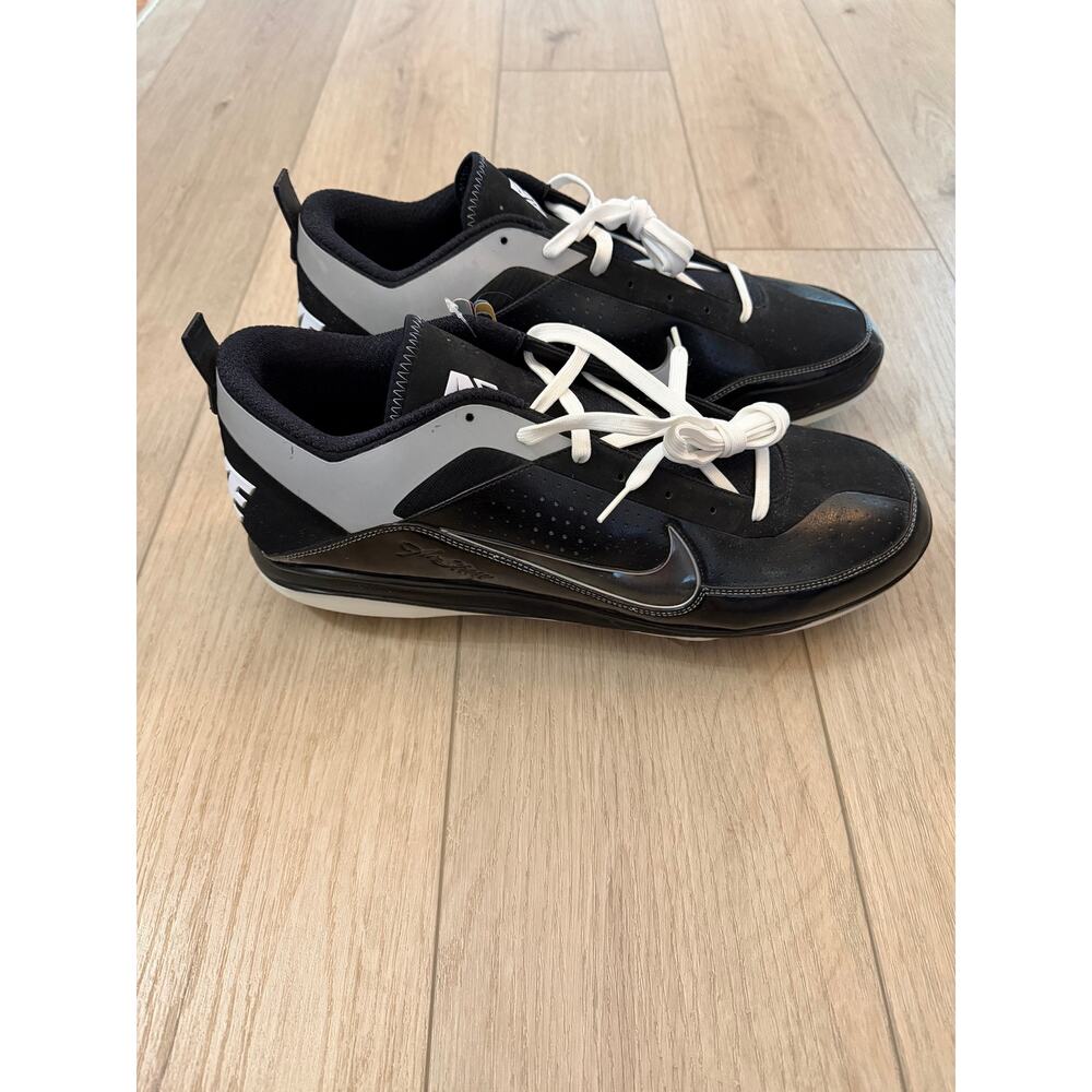 Nike Air Show Elite 2 Men’s Black & White Baseball Cleats Sz 16